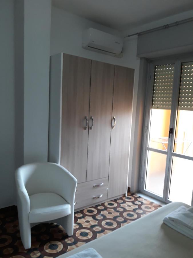 Hotel Rosy 巴蒂帕利亚 外观 照片