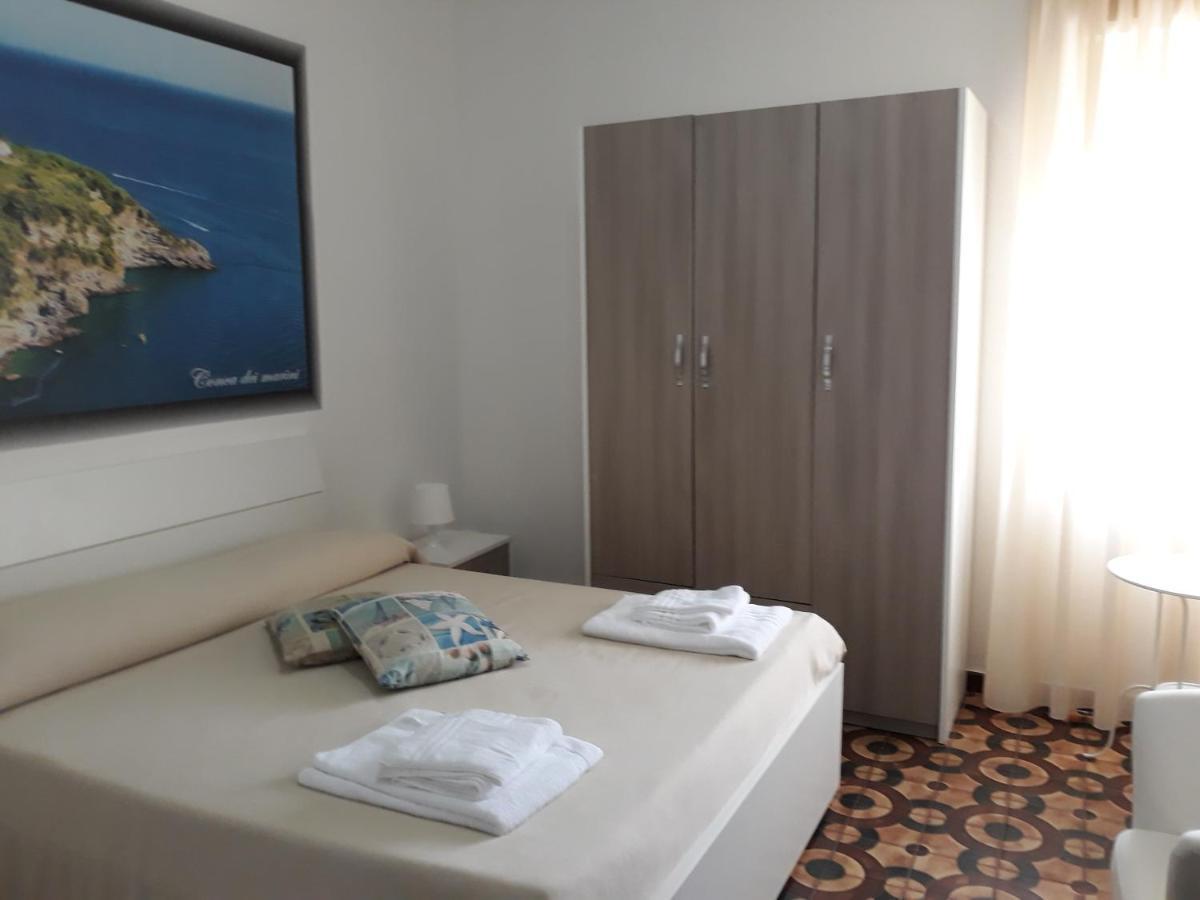 Hotel Rosy 巴蒂帕利亚 外观 照片